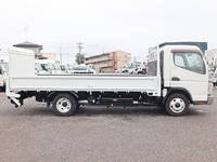 三菱ふそうキャンター平ボディ小型（2t・3t）[写真05]