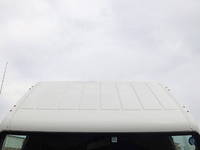 三菱ふそうキャンター平ボディ小型（2t・3t）[写真09]