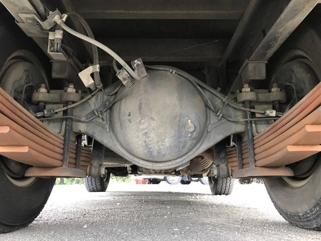 いすゞエルフアルミブロック小型（2t・3t）[写真18]