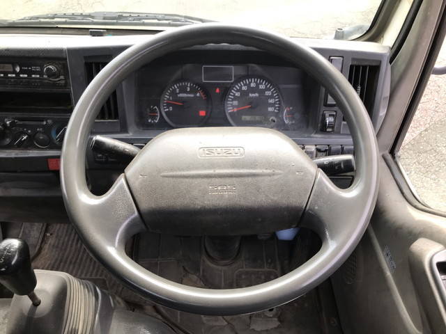 いすゞエルフアルミブロック小型（2t・3t）[写真30]