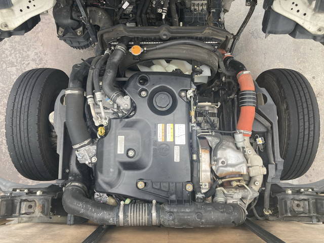 いすゞエルフ平ボディ小型（2t・3t）[写真19]