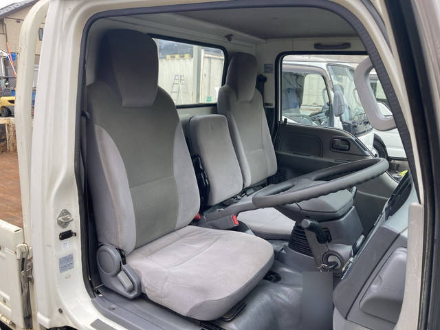 いすゞエルフ平ボディ小型（2t・3t）[写真24]