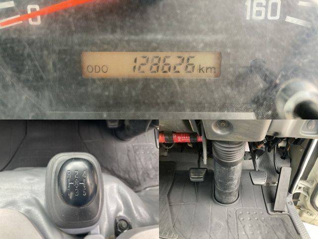 いすゞエルフ平ボディ小型（2t・3t）[写真29]