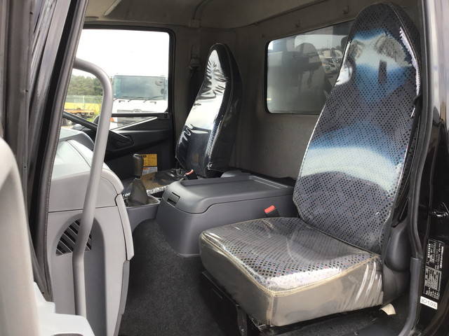 三菱ふそうファイター深ダンプ（土砂禁ダンプ）増トン（6t・8t）[写真27]