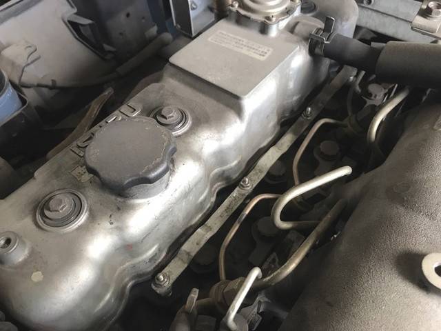 日産アトラス平ボディ小型（2t・3t）[写真14]