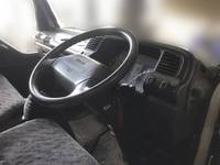 日産アトラス平ボディ小型（2t・3t）[写真17]