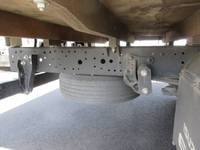 いすゞエルフ平ボディ小型（2t・3t）[写真10]