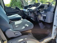 三菱ふそうキャンター平ボディ小型（2t・3t）[写真22]