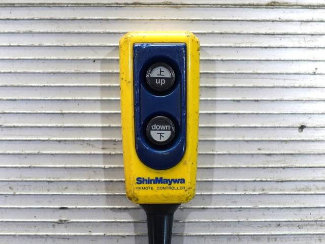 三菱ふそうキャンターアルミバン小型（2t・3t）[写真16]