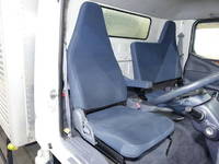 三菱ふそうキャンターアルミバン小型（2t・3t）[写真25]