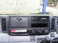 三菱ふそうキャンターアルミバン小型（2t・3t）[写真32]