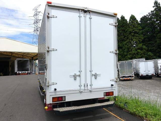 三菱ふそうキャンターアルミウイング小型（2t・3t）[写真05]