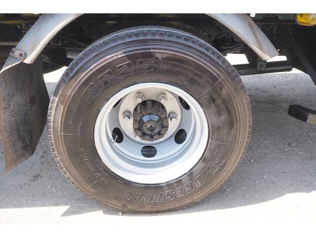 三菱ふそうファイタークレーン4段中型（4t）[写真19]