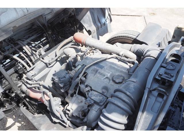 三菱ふそうファイタークレーン4段中型（4t）[写真28]