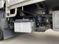 トヨタトヨエース平ボディ小型（2t・3t）[写真16]