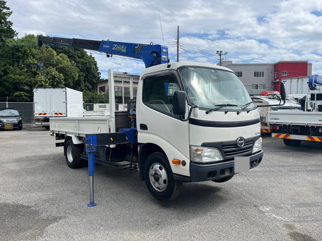 日野デュトロクレーン4段小型（2t・3t）[写真03]