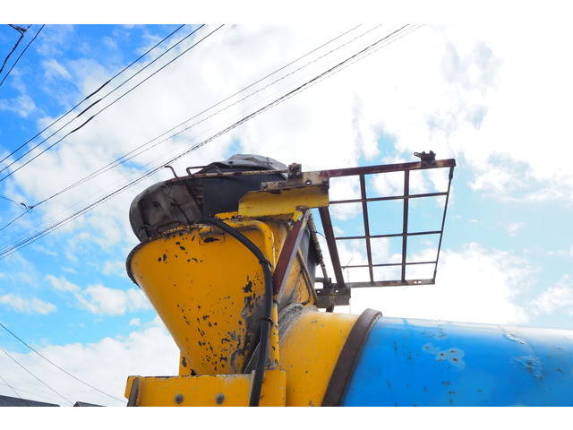 日野デュトロミキサー車（コンクリートミキサー）小型（2t・3t）[写真17]