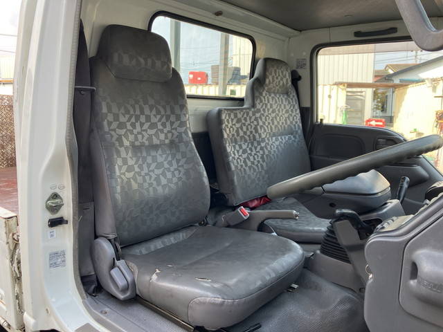 いすゞエルフ平ボディ小型（2t・3t）[写真30]