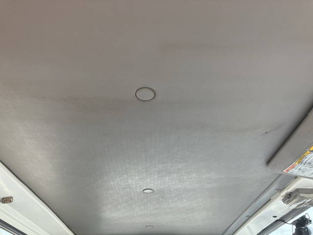 いすゞエルフ平ボディ小型（2t・3t）[写真33]