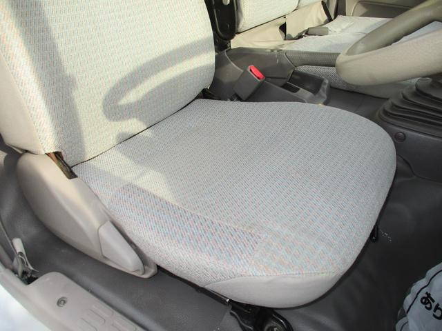 トヨタダイナ平ボディ小型（2t・3t）[写真20]