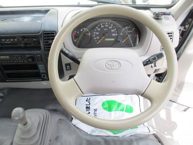 トヨタダイナ平ボディ小型（2t・3t）[写真25]