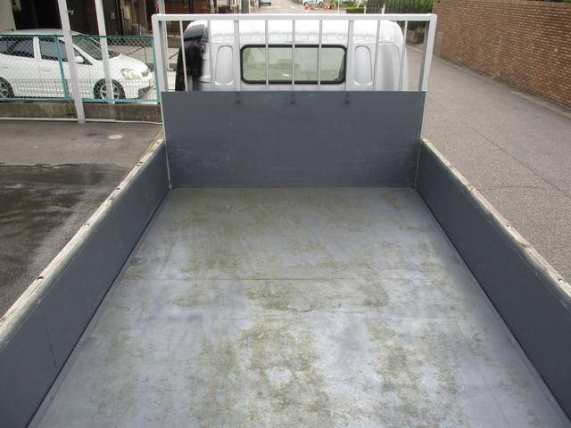 トヨタダイナ平ボディ小型（2t・3t）[写真07]