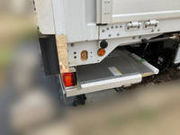 三菱ふそうスーパーグレートパネルウイング大型（10t）[写真10]