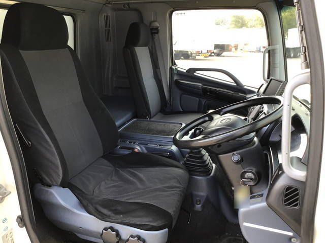 日野レンジャーアルミウイング中型（4t）[写真29]