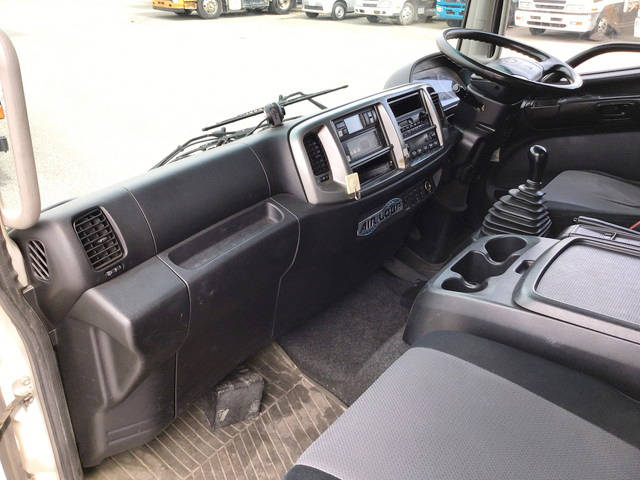 日野レンジャー冷凍車（冷蔵車）中型（4t）[写真31]