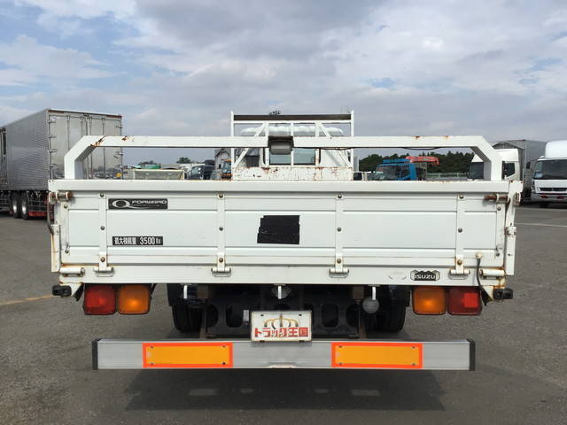 いすゞフォワード平ボディ中型（4t）[写真11]