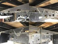 いすゞフォワード平ボディ中型（4t）[写真20]