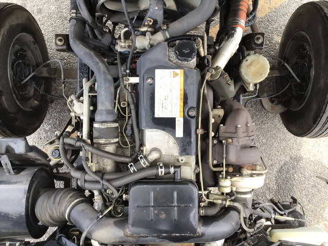 いすゞフォワード平ボディ中型（4t）[写真22]