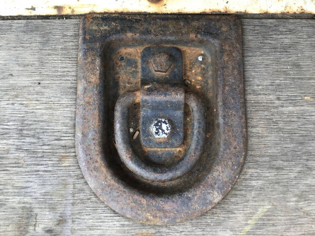 いすゞエルフ平ボディ小型（2t・3t）[写真14]