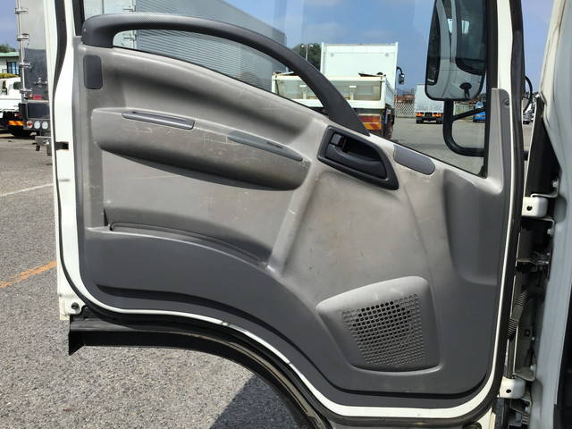 いすゞエルフ平ボディ小型（2t・3t）[写真30]