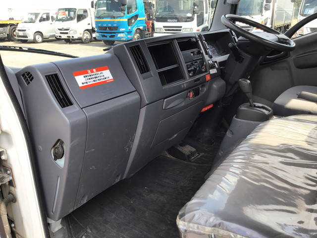 いすゞエルフ平ボディ小型（2t・3t）[写真32]