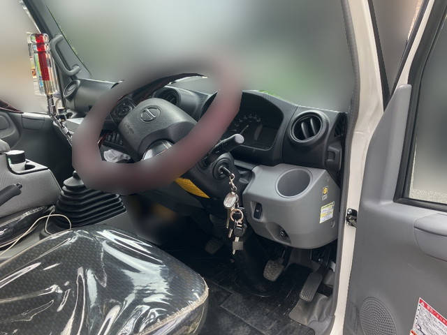 日野デュトロクレーン4段小型（2t・3t）[写真34]