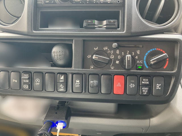 日野デュトロクレーン4段小型（2t・3t）[写真37]