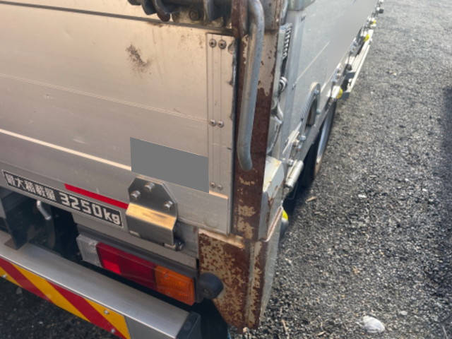 三菱ふそうキャンタークレーン4段小型（2t・3t）[写真10]