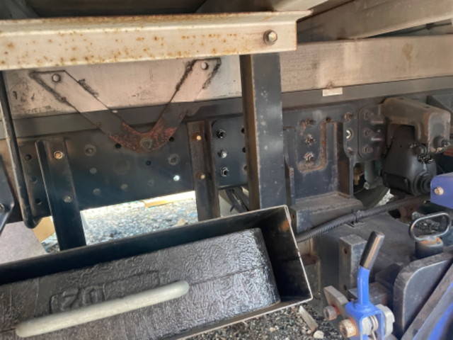 三菱ふそうキャンタークレーン4段小型（2t・3t）[写真21]