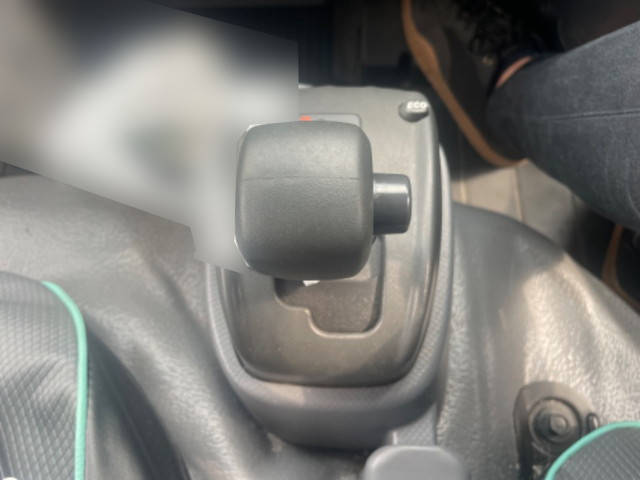 いすゞエルフカーテン車小型（2t・3t）[写真27]