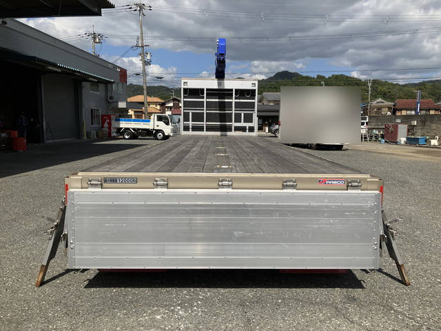 UDトラックスクオンクレーン4段大型（10t）[写真12]