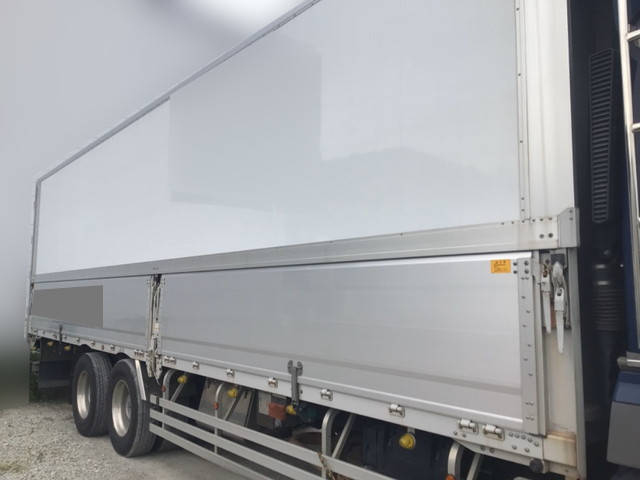 三菱ふそうスーパーグレートパネルウイング大型（10t）[写真02]