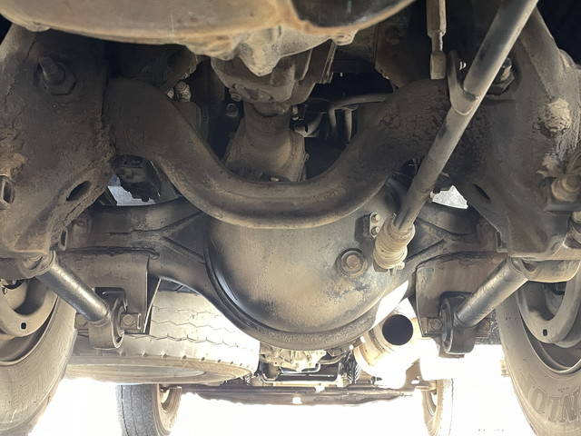 三菱ふそうスーパーグレートダンプ大型（10t）[写真23]