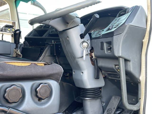 三菱ふそうスーパーグレートダンプ大型（10t）[写真31]