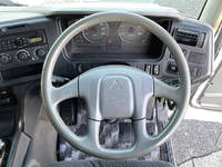 三菱ふそうスーパーグレートダンプ大型（10t）[写真32]