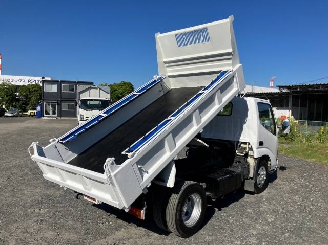 日野デュトロダンプ小型（2t・3t）[写真02]