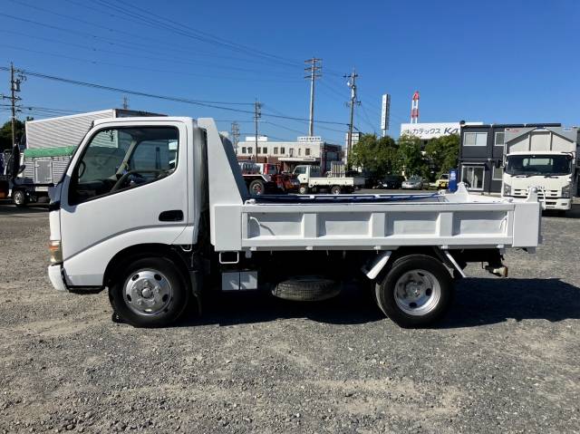 日野デュトロダンプ小型（2t・3t）[写真04]