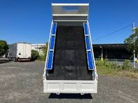 日野デュトロダンプ小型（2t・3t）[写真08]