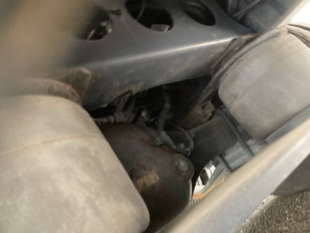 三菱ふそうスーパーグレートアルミウイング大型（10t）[写真13]