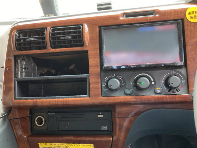 三菱ふそうスーパーグレートアルミウイング大型（10t）[写真14]